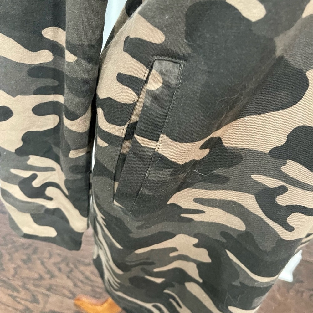 Soho NY&Co Street Camouflage Hooded Sweatshirt Dress, Women's Size XSmall - Picture 5 of 6
